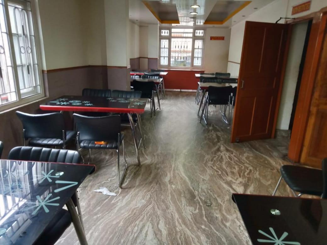 Bon Hotel Crystal Palace גנגטוק מראה חיצוני תמונה